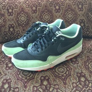 Air Max 1 Size 10
